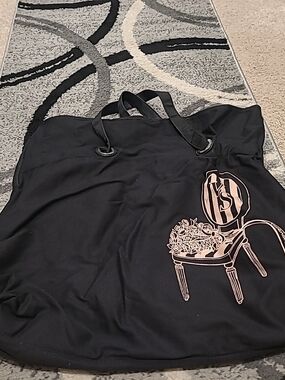 VICTORIA’s SECRET Black Pink Chair Roses Weekender TOTE BAG Retail $70.00